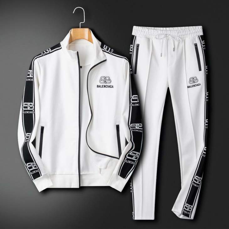 Picture of Balenciaga Sweater Suits _SKUBalenciagaM-4XL24cr15936937